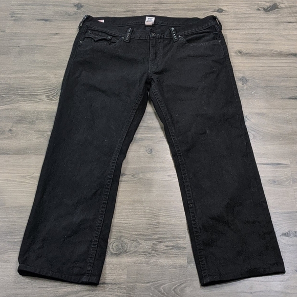 black jeans size 42